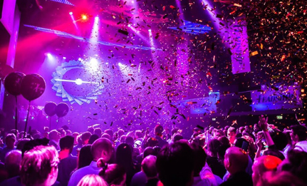 Personalized NYE Yacht Party Services